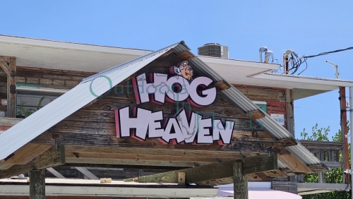 Hog-Heaven-Sports-Bar-and-Grill-003