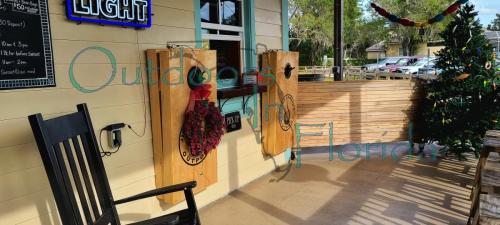 Jiggs-Landing-Outpost-in-Bradinton-Florida-019