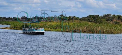 Jiggs-Landing-Outpost-in-Bradinton-Florida-042