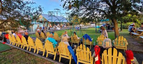 Jiggs-Landing-Outpost-in-Bradinton-Florida-051