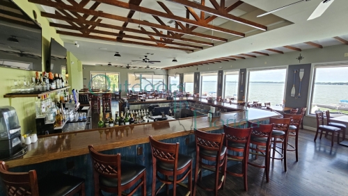 Lake-Eustis-Waterfront-Grille-042