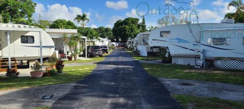 Paradise-Cove-RV-Resort-004