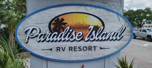 Paradise-Cove-RV-Resort-005