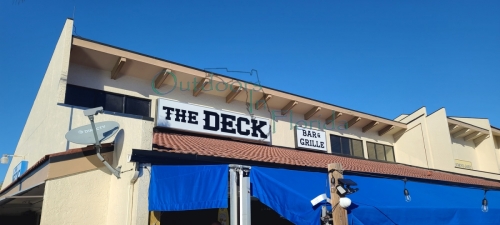 The-Deck-Bar-and-Grillr-0007