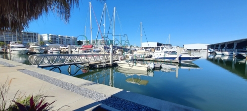 Tiki-Docks-at-the-Skyway-Bridge-0033